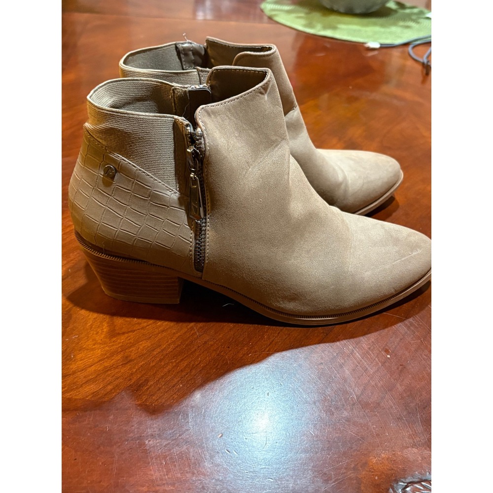 Simply Vera Vera Wang Danna Ankle Boots Sand Beige Croc Embossed Heel Womens 10W
